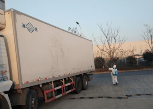 西班牙冷凍豬肉順利入倉(cāng)，鎮(zhèn)江新區(qū)進(jìn)口冷鏈監(jiān)管倉(cāng)高效運(yùn)轉(zhuǎn)保安全